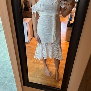 Elegant White Lace Off-Shoulder Dress